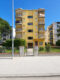 Emilia Romagna/Lido degli Estensi - 1,5 Zi-ETW mit Meerblick-Balkon am Strand! Modernisierungsbedarf - Hausansicht